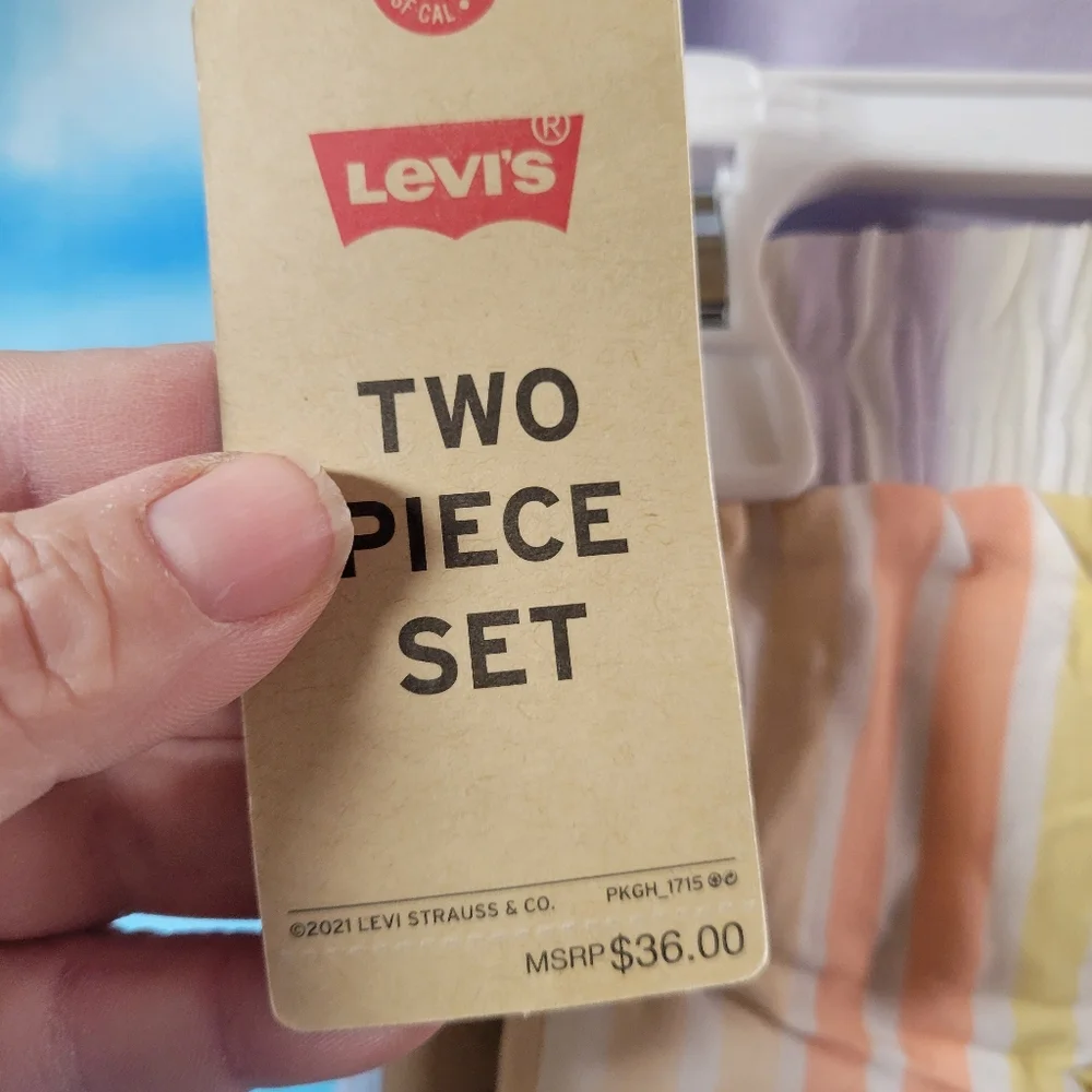 Levi's NWT Girls 2Pc Shorts Set Size‎ XS YOUTH 4